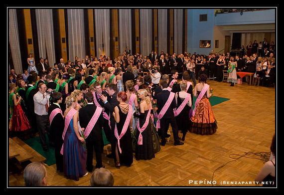 Maturitní ples gymnasium Stavbařů - Ústí nad Labem - photo #1