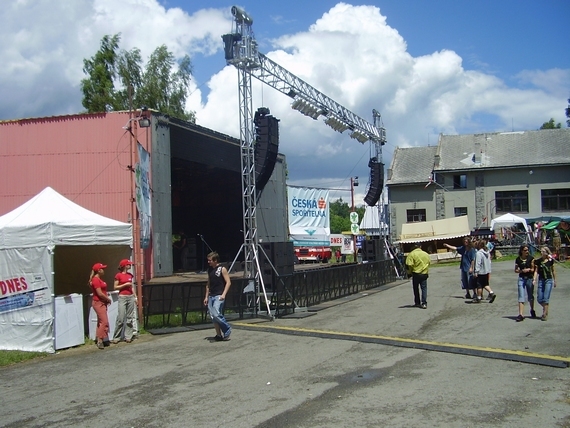 Festival Rej noci Svatojánské - Lipnice nad Sázavou - photo #2