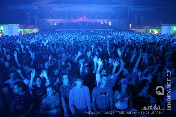 Paul Van Dyk In Between Tour 2007 - Praha - photo #14