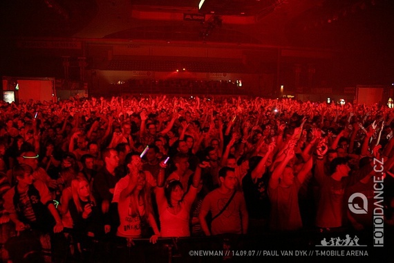 Paul Van Dyk In Between Tour 2007 - Praha - photo #16