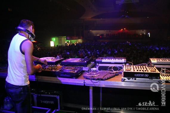 Paul Van Dyk In Between Tour 2007 - Praha - photo #2