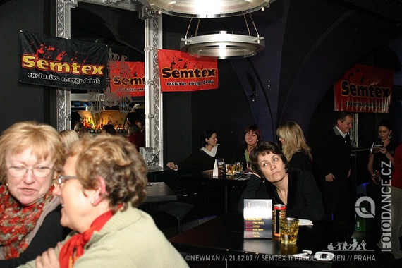 Semtex ti prodlouzi den - Praha - photo #19