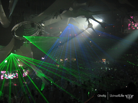 Sensation White 02 Arena - Praha - photo #113