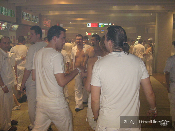 Sensation White 02 Arena - Praha - photo #92