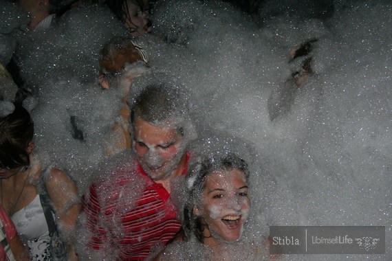 Líbímseti pěnová párty! - PRAHA - photo #82