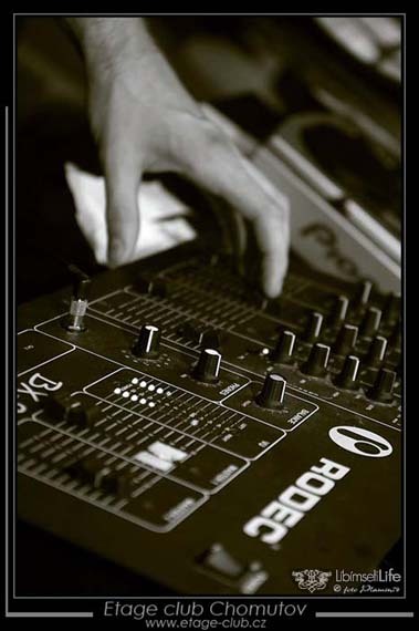 Music 4 U - Chomutov - photo #89