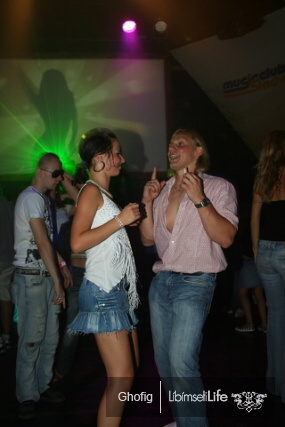 LíbímsetiLife Party Time - KROMĚŘÍŽ - photo #24