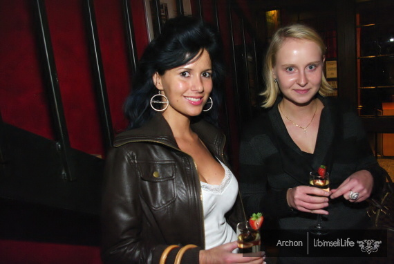 Spy party - Praha - photo #21