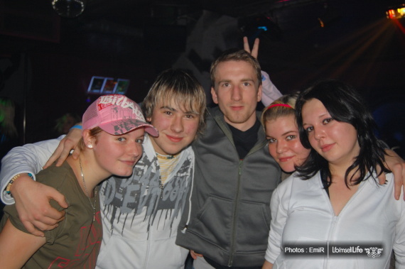 RED-BULL PARTY - CHOMUTOV - photo #64