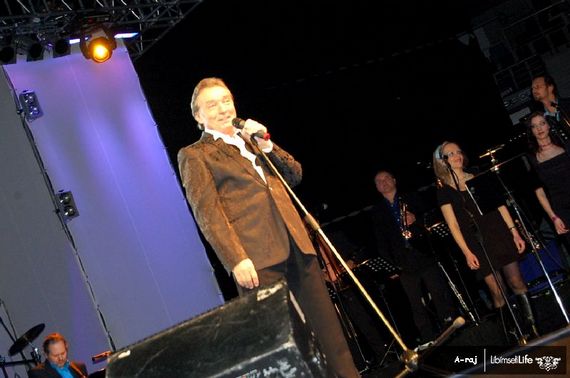 Karel Gott koncert - Liberec - photo #17