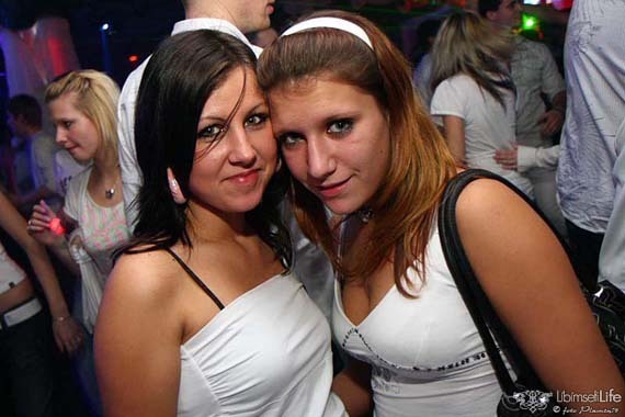 White party - Most - photo #78