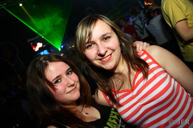 Brunette Party v Libimseti clubu - Liberec - photo #11