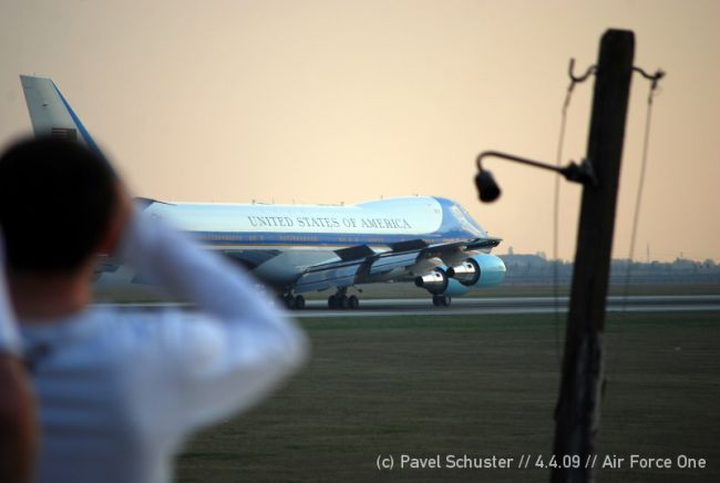 Prilet Air Force One - Praha - photo #46