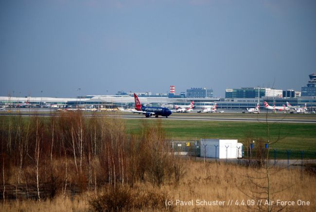 Prilet Air Force One - Praha - photo #6