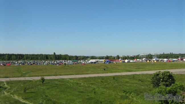 Votvírák - LETIŠTĚ MILOVICE - photo #88