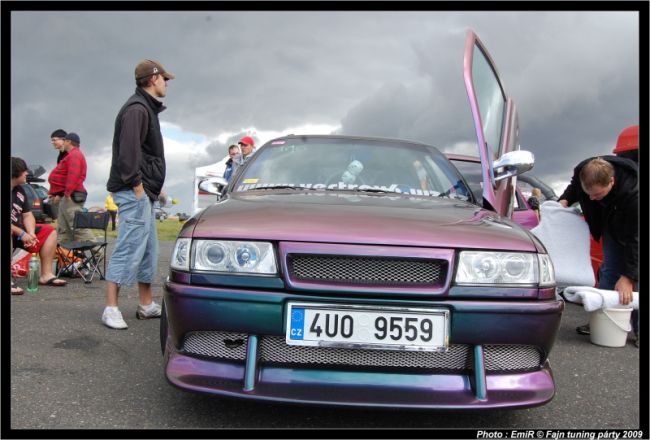 Tuning magazine car wars - PANENSKÝ TÝNEC - photo #137