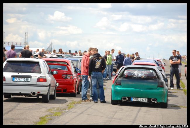 Tuning magazine car wars - PANENSKÝ TÝNEC - photo #254