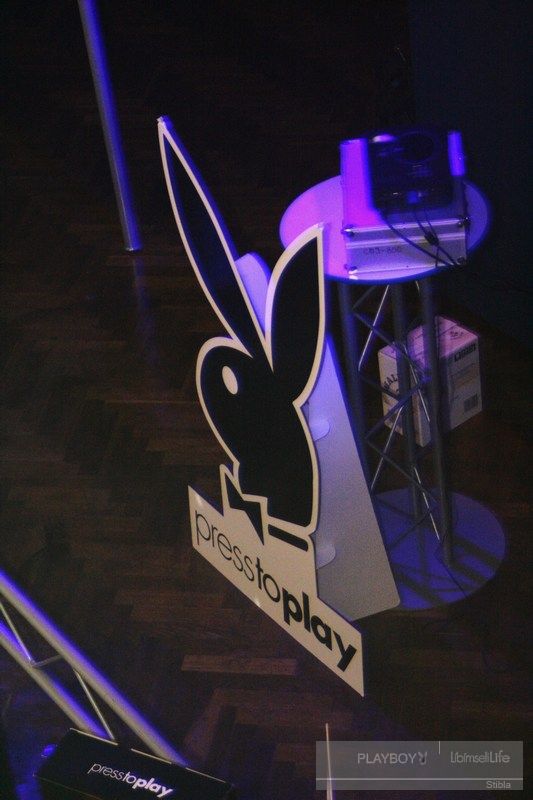 LíbímsetiLife Party Time Playboy Night - ŽEBRÁK - photo #78