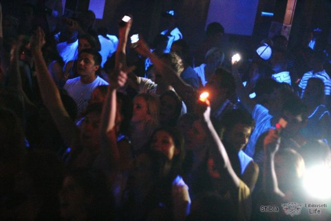 koncert skupiny LUNETIC  - HODKOVICE N.MOHELKOU - photo #81