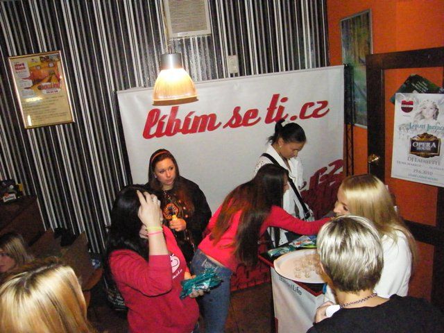 LíbímsetiLife Singles Night - KOLÍN - photo #27