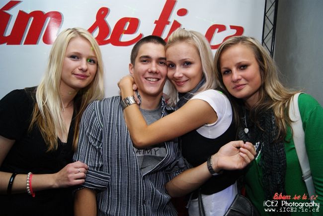 LíbímsetiLife Party Time - NOVÝ JIČÍN - photo #56