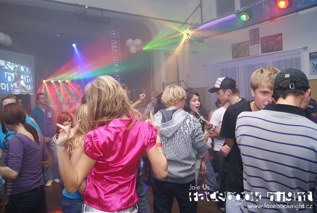 Facebook night party - Březová - photo #79