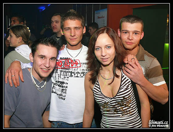 LOUNY VELKÁ VÁNOČNÍ LÍBÍMSETI PARTY - LOUNY - photo #17