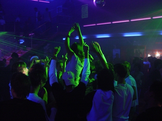 LOUNY VELKÁ VÁNOČNÍ LÍBÍMSETI PARTY - LOUNY - photo #48
