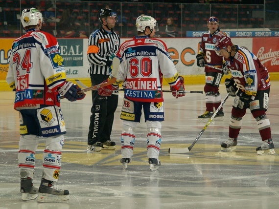 Sparta - Pardubice - Praha - photo #14