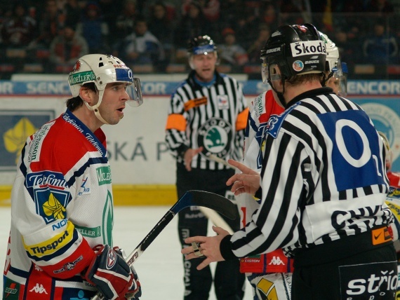 Sparta - Pardubice - Praha - photo #24