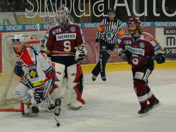 Sparta - Pardubice - Praha - photo #35