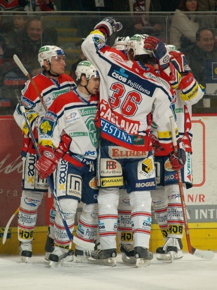 Sparta - Pardubice - Praha - photo #6