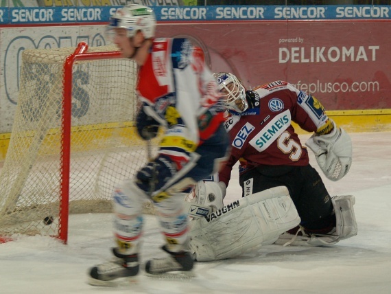 Sparta - Pardubice - Praha - photo #7