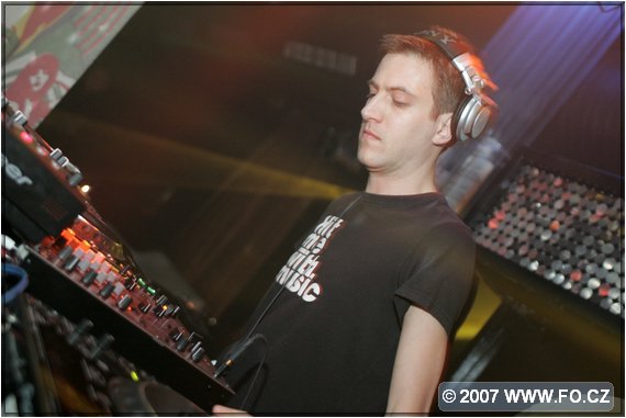 Defected in the house - Praha - photo #39