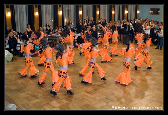 Maturitní ples gymnasia Jateční - Ústí nad Labem - photo #1