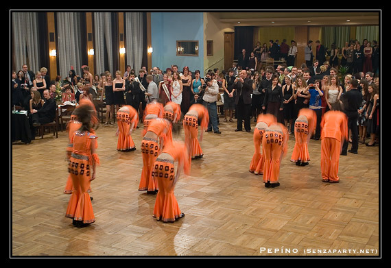 Maturitní ples gymnasia Jateční - Ústí nad Labem - photo #2