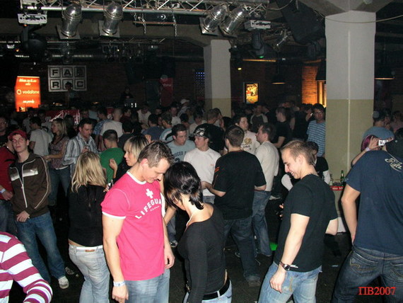 OSTRAVA LÍBÍMSETI PARTY S HOLKOU OD VEDLE - OSTRAVA - photo #360